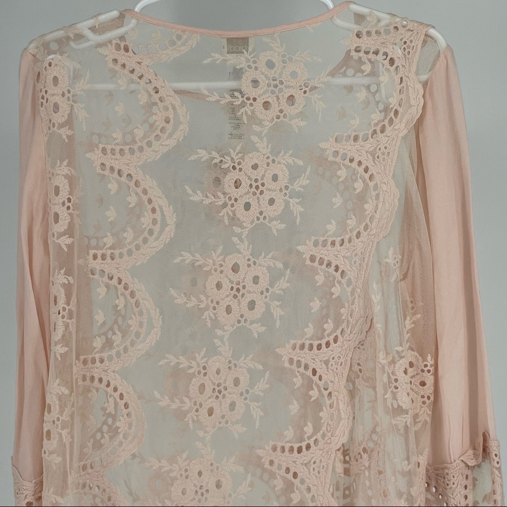 CHICO’S NWT NOVELTY LACE TUNIC LONG SLEEVE FASHION TOP PALE DOGWOOD LIGHT BLUSH - Picture 5 of 12